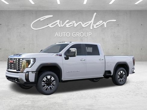 New 2026 GMC Sierra 2500 Denali w/ Denali Reserve Package AWD/4WD image 2