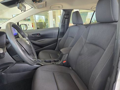 Used 2024 Toyota Corolla LE FWD image 22