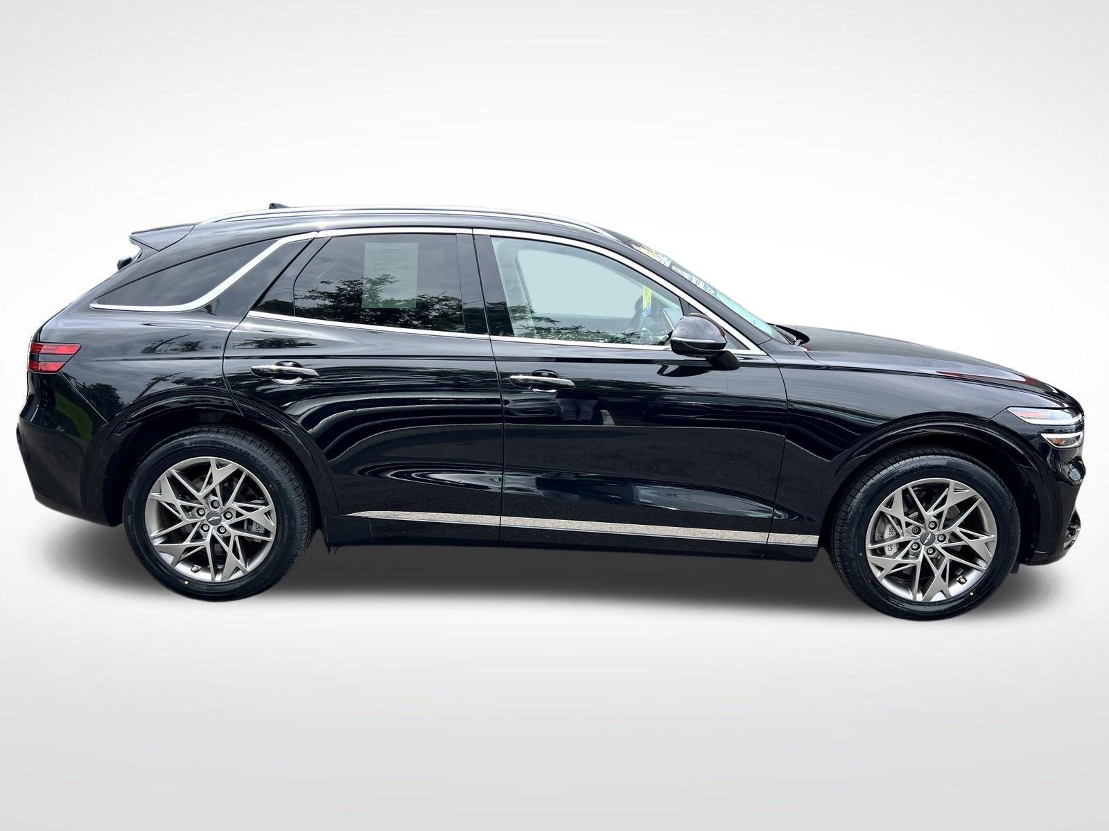 Used 2024 Genesis GV70 2.5T w/ Select Package AWD/4WD image 11