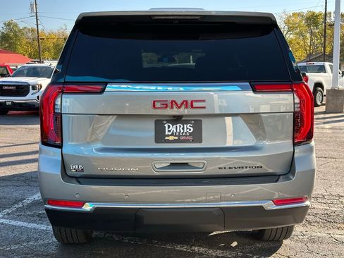 New 2026 GMC Yukon XL Elevation image 5