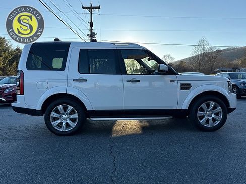 Used 2016 Land Rover LR4 HSE image 7