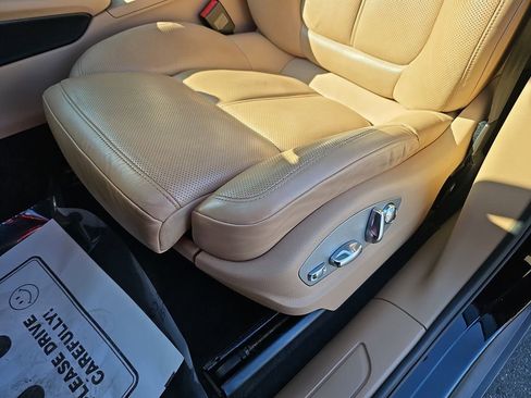 Used 2019 Porsche Macan image 34