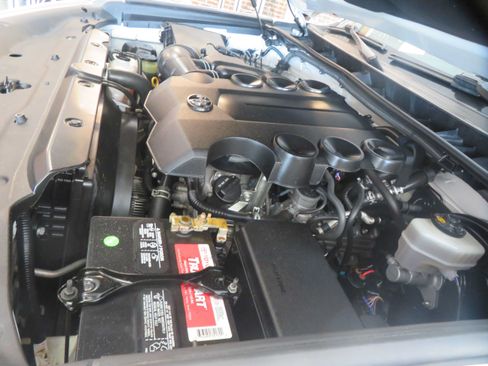 Used 2016 Toyota 4Runner SR5 RWD image 56