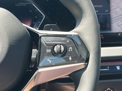 New 2025 BMW X3 xDrive30i w/ Premium Package image 18