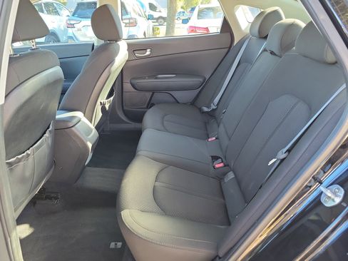 Used 2017 Kia Optima LX w/ Option Group 014 image 14