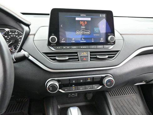 Used 2021 Nissan Altima 2.5 SR image 19