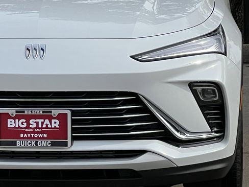 Used 2025 Buick Envista Preferred image 7