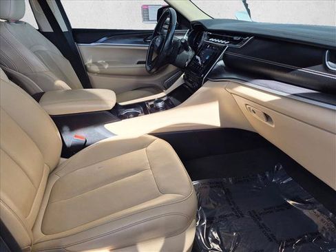 Used 2021 Jeep Grand Cherokee L Limited AWD/4WD image 21