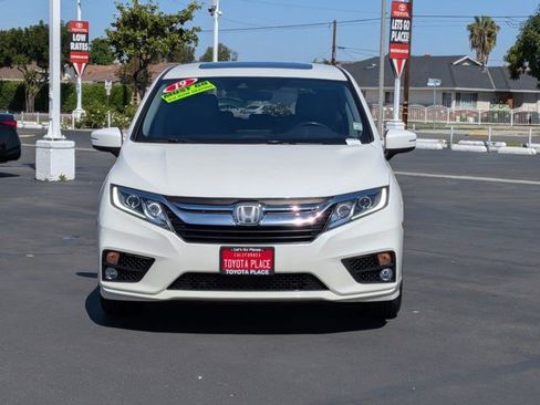 Used 2019 Honda Odyssey EX-L image 2