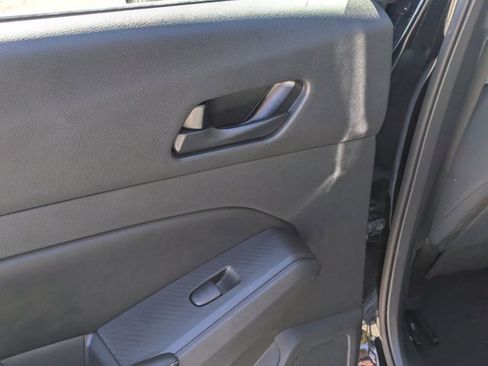 Used 2024 Nissan Altima 2.5 SV image 20