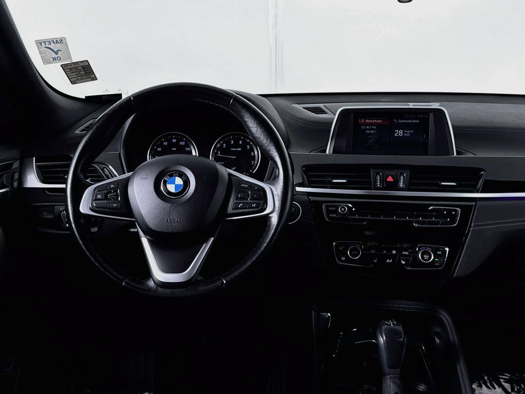 Used 2018 BMW X2 xDrive28i w/ Convenience Package AWD/4WD image 11