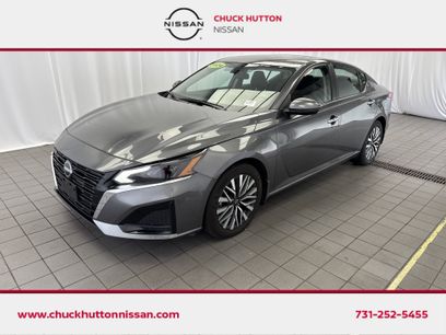 Used 2024 Nissan Altima 2.5 SV w/ SV Premium Package