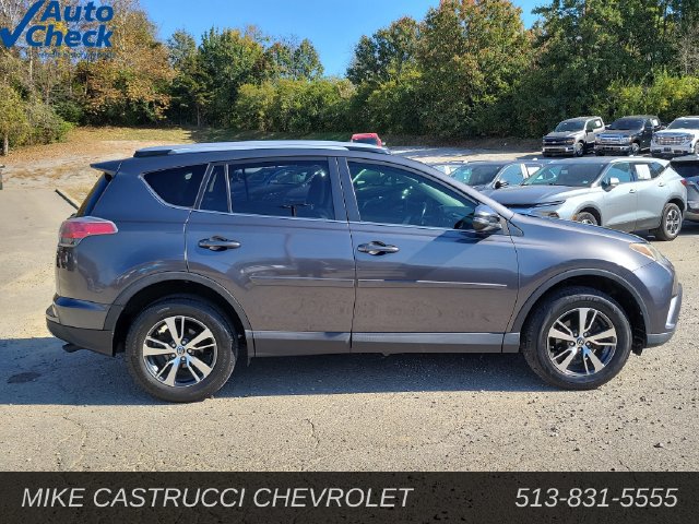 Used 2017 Toyota RAV4 XLE w/ Carpet Mat Package FWD image 6