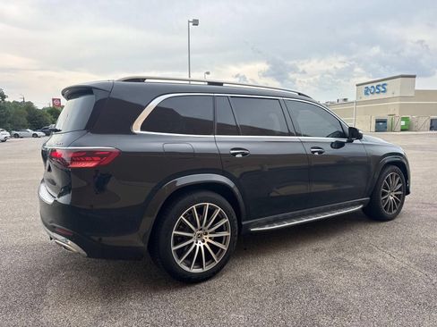 Used 2025 Mercedes-Benz GLS 580 4MATIC image 6