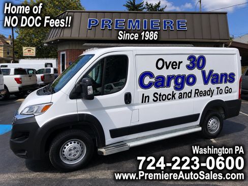 Used 2025 RAM ProMaster 2500 w/ U-Haul Equipment Group FWD image 1
