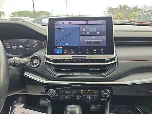 Used 2022 Jeep Compass Trailhawk w/ Trailhawk Elite Group image 23