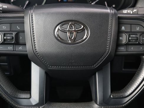 Used 2025 Toyota Tundra SR AWD/4WD image 16