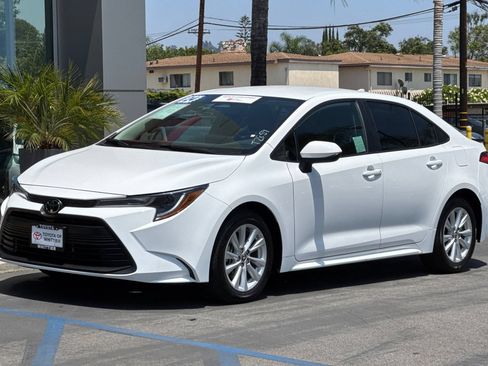 Certified 2024 Toyota Corolla LE w/ LE Convenience Package FWD image 10