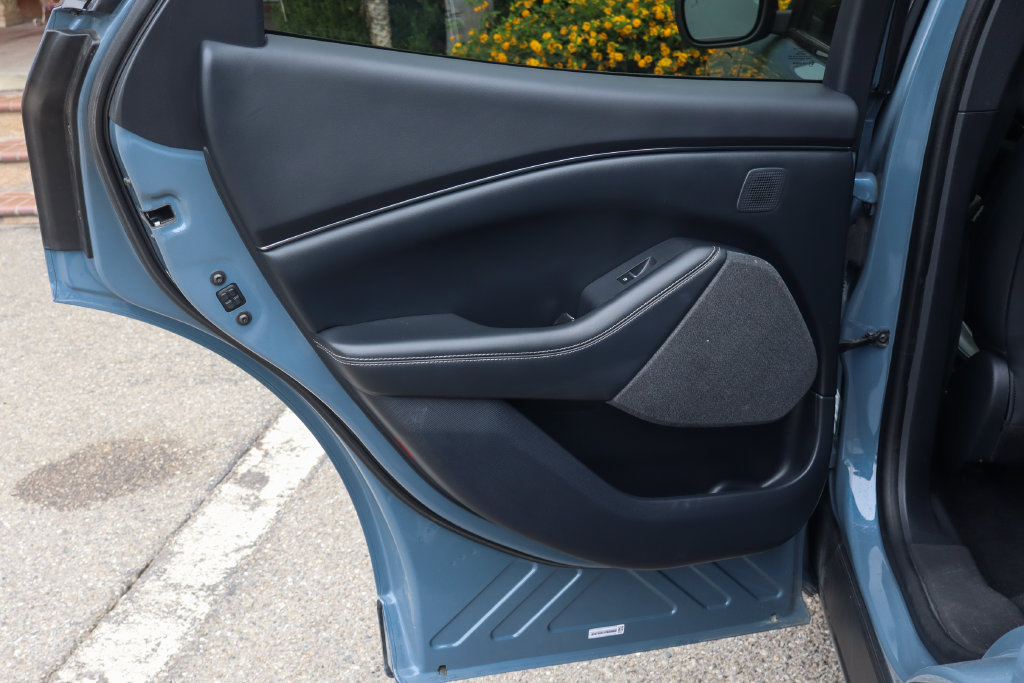 Used 2023 Ford Mustang Mach-E Premium RWD image 39