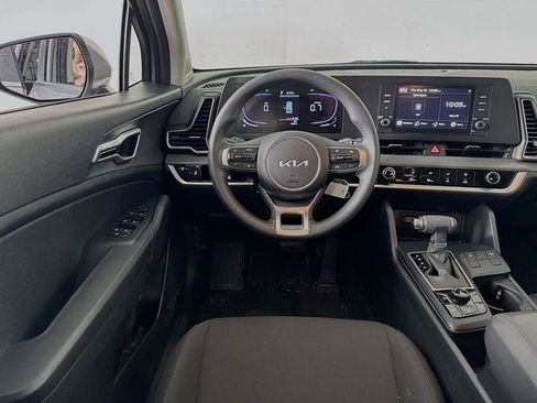 Certified 2025 Kia Sportage LX AWD/4WD image 21