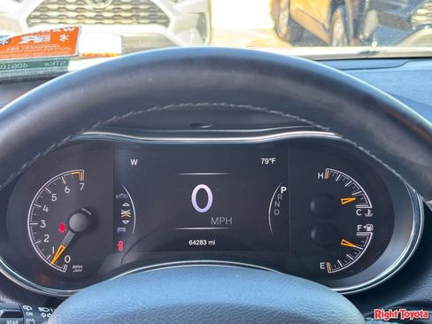 Used 2020 Jeep Grand Cherokee Altitude RWD image 23