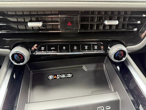 New 2026 Chevrolet Tahoe Premier image 26