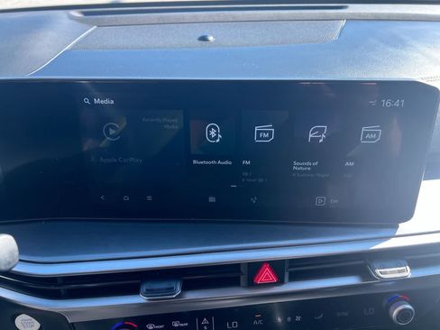 Certified 2024 Kia Sorento X-Line EX AWD/4WD image 16