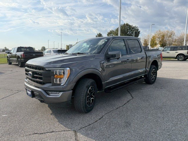 Used 2023 Ford F150 Lariat AWD/4WD image 3