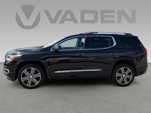 Used 2019 GMC Acadia Denali w/ LPO, Floor Liner Package AWD/4WD image 8