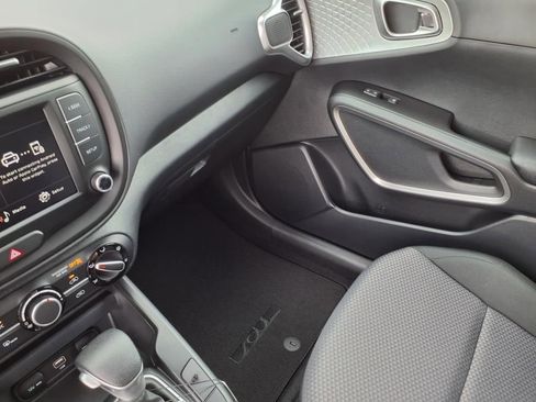 New 2025 Kia Soul LX image 26
