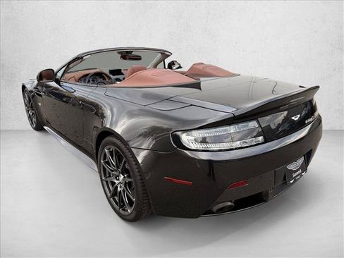 Used 2017 Aston Martin V12 Vantage S RWD image 3
