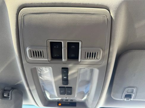 Used 2016 Cadillac SRX Luxury w/ Driver Awareness Package image 31