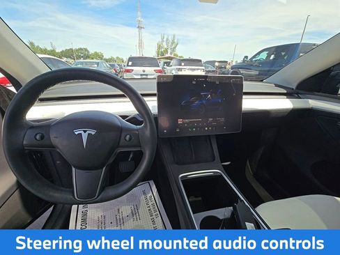 Used 2023 Tesla Model Y Long Range AWD/4WD image 15
