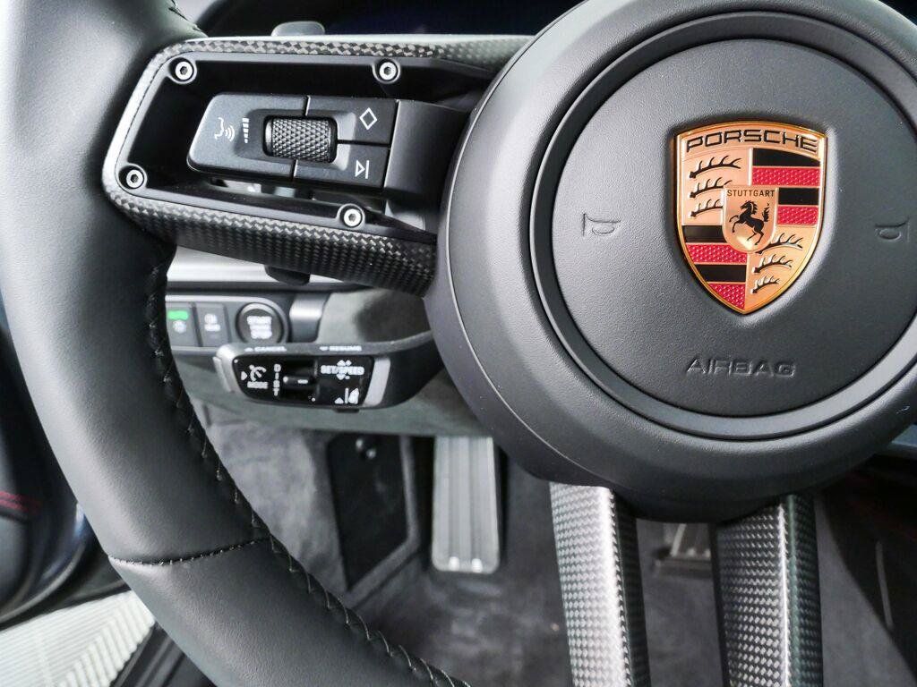 Certified 2026 Porsche 911 Targa 4 GTS AWD/4WD image 10