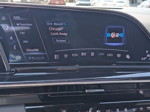 Certified 2024 Cadillac Escalade V w/ LPO, ONYX Package AWD/4WD image 21