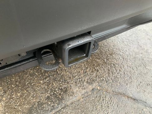 Certified 2023 Ford Explorer ST-Line w/ Class IV Trailer Tow Package image 18