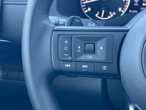 New 2025 Nissan Pathfinder S image 31