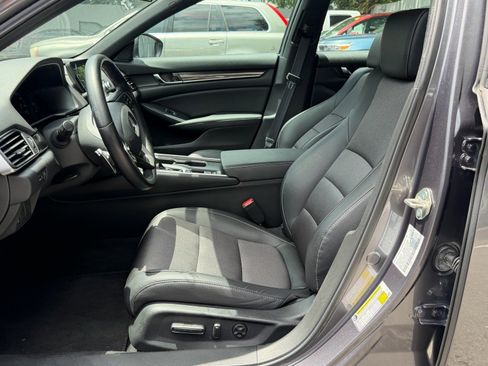 Used 2020 Honda Accord Sport image 21