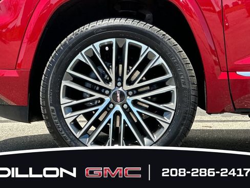 Used 2026 GMC Terrain Denali AWD/4WD image 30