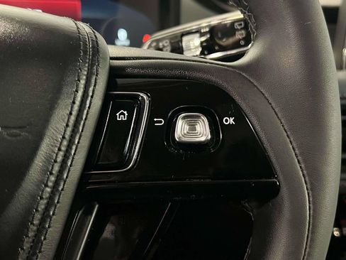Used 2022 Lincoln Aviator AWD w/ Premium Package image 25