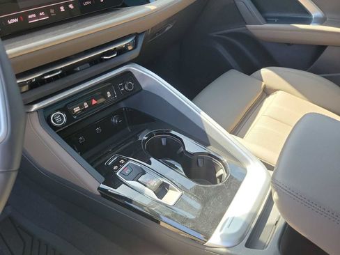 Certified 2025 Audi Q5 Premium Plus w/ Premium Plus AWD/4WD image 31