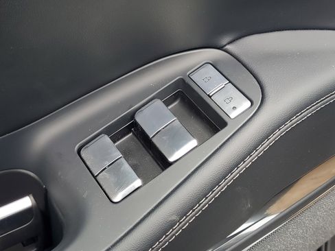 New 2026 Lincoln Navigator Reserve w/ Jet Appearance Package image 10