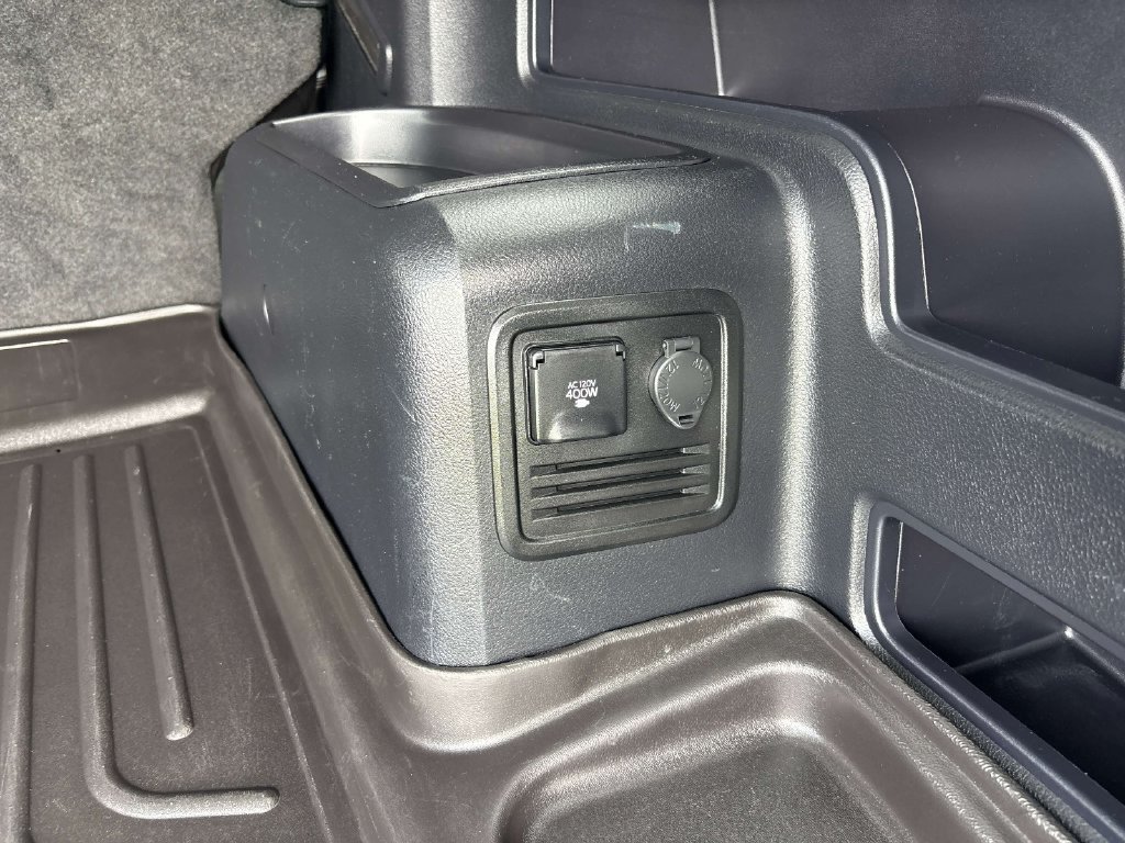Used 2022 Toyota 4Runner TRD Off-Road AWD/4WD image 14
