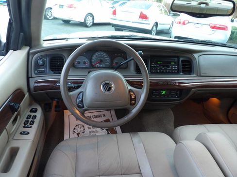 Used 2003 Mercury Grand Marquis LS image 5