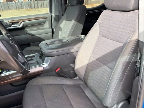 Used 2022 Chevrolet Silverado 1500 LT Trail Boss image 23