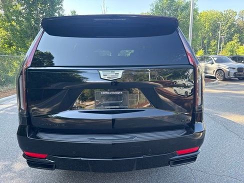 Used 2023 Cadillac Escalade Sport w/ Touring Package AWD/4WD image 14