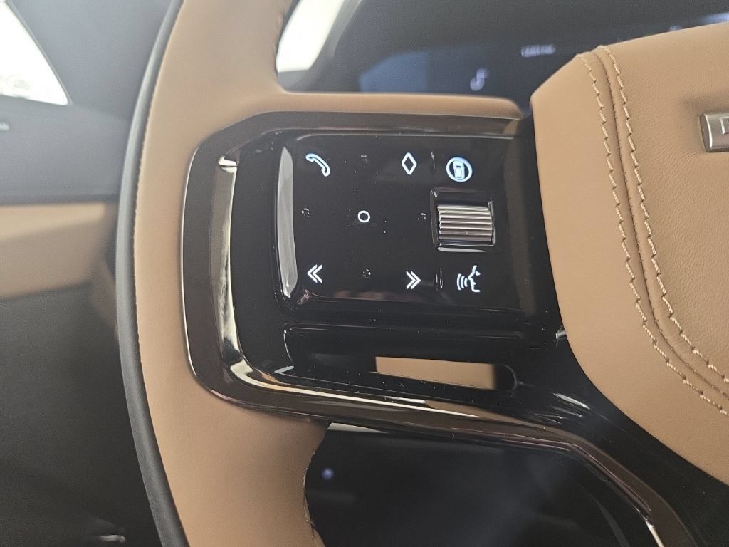 New 2026 Land Rover Range Rover Sport Dynamic SE AWD/4WD image 14