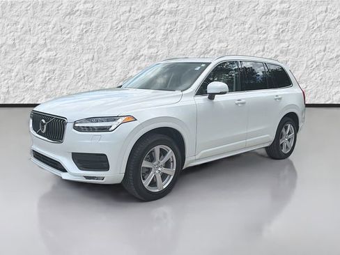 Used 2021 Volvo XC90 T5 Momentum w/ Climate Package FWD image 7