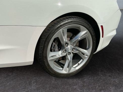 Used 2022 Chevrolet Camaro SS image 10