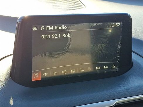 Used 2017 MAZDA MAZDA3 Sport image 16